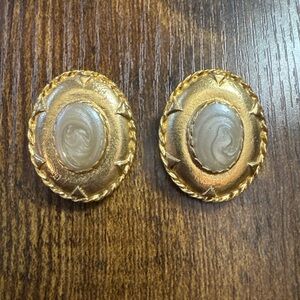 Vintage Gold Tone Clip on Earrings Oval Enamel Swirl